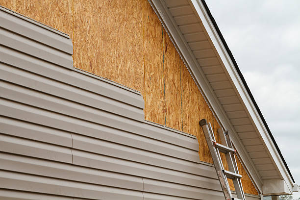 24/7 Emergency Siding Repair experts in Winchester, VA